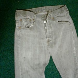 Levi 501, 29x32, rise is 9.5 2 9.3/4".